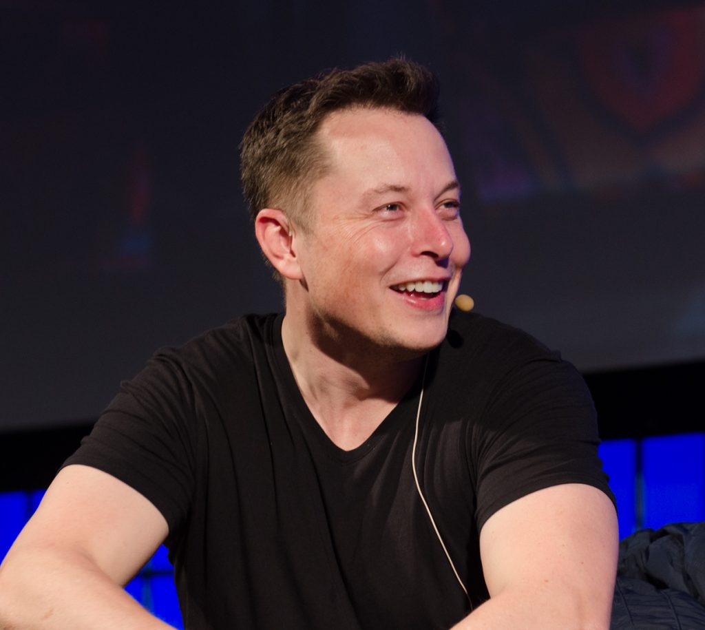 Elon Musk el co-fundador de Tesla, Hyperloop y SpaceX empresa creadora del Falcon Heavy entre otros