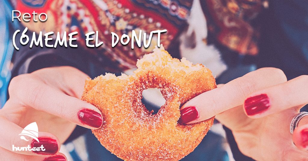 Sube una foto comiéndote un donut a la app Hunteet al reto Cómeme el donut y gana premios